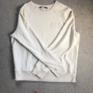 Abercrombie & Fitch Crewneck